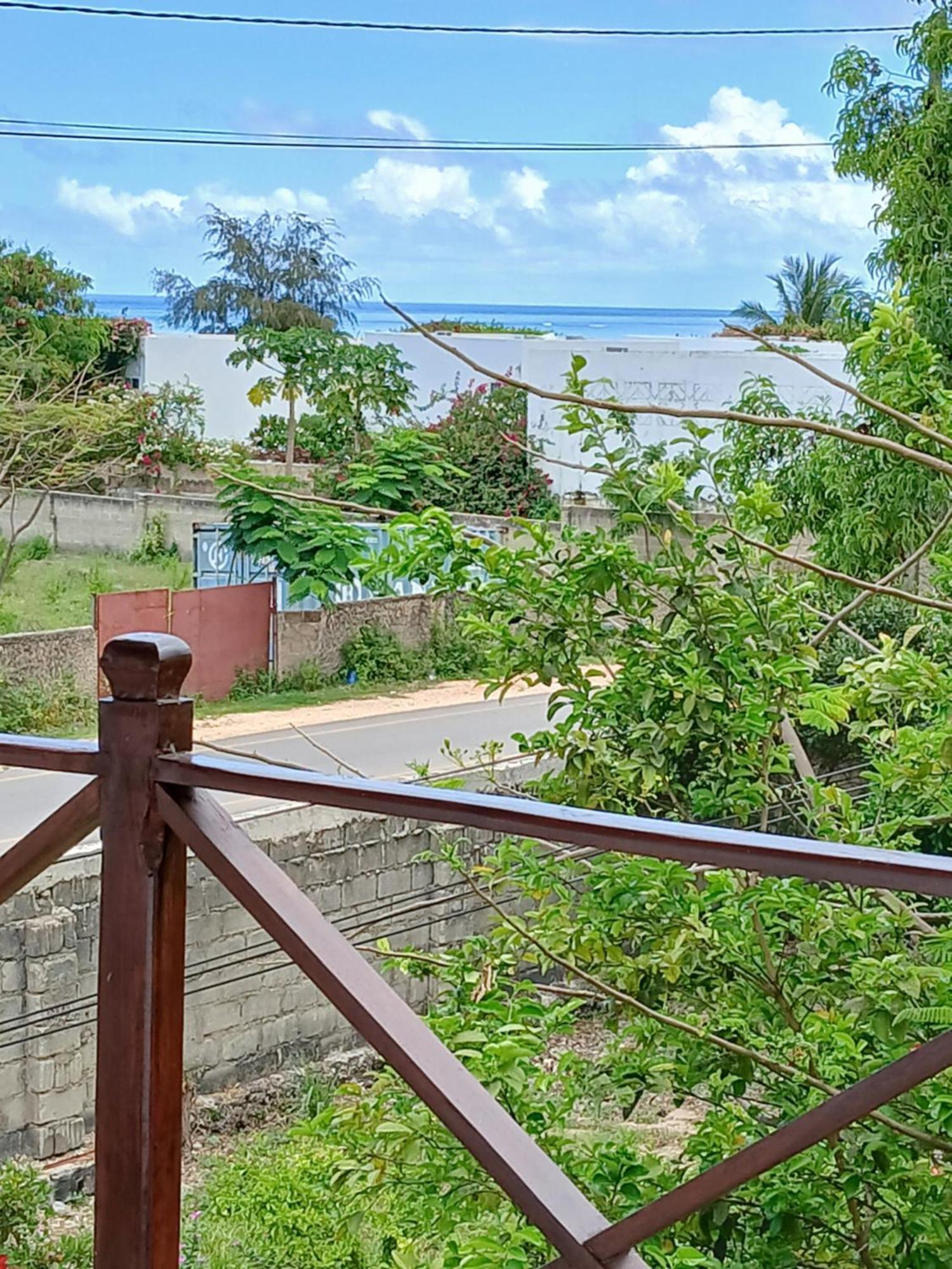 Majani Breeze Villa Nungwi Exterior photo
