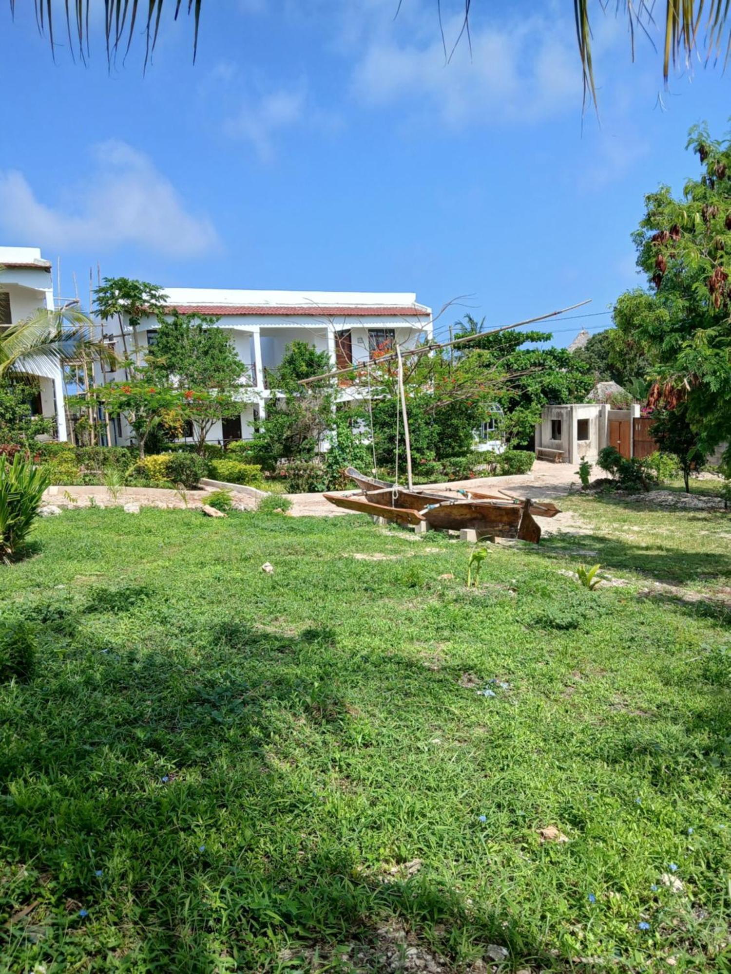 Majani Breeze Villa Nungwi Exterior photo